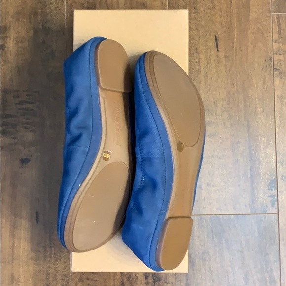 Lucky Brand Dark Chambray flats - Picture 2 of 4